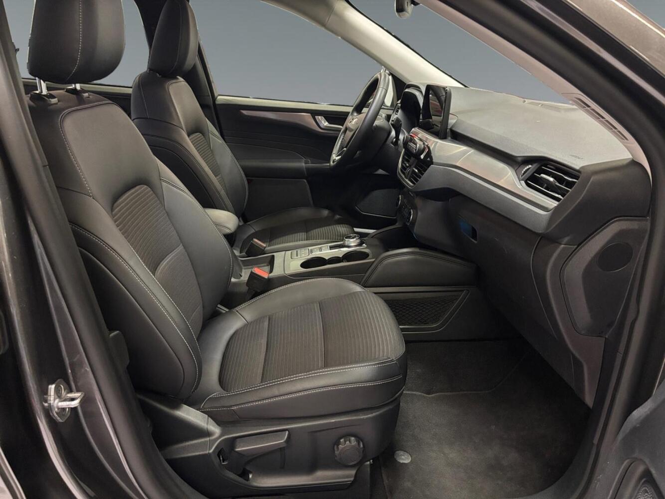 Ford Kuga vaihtoauto
