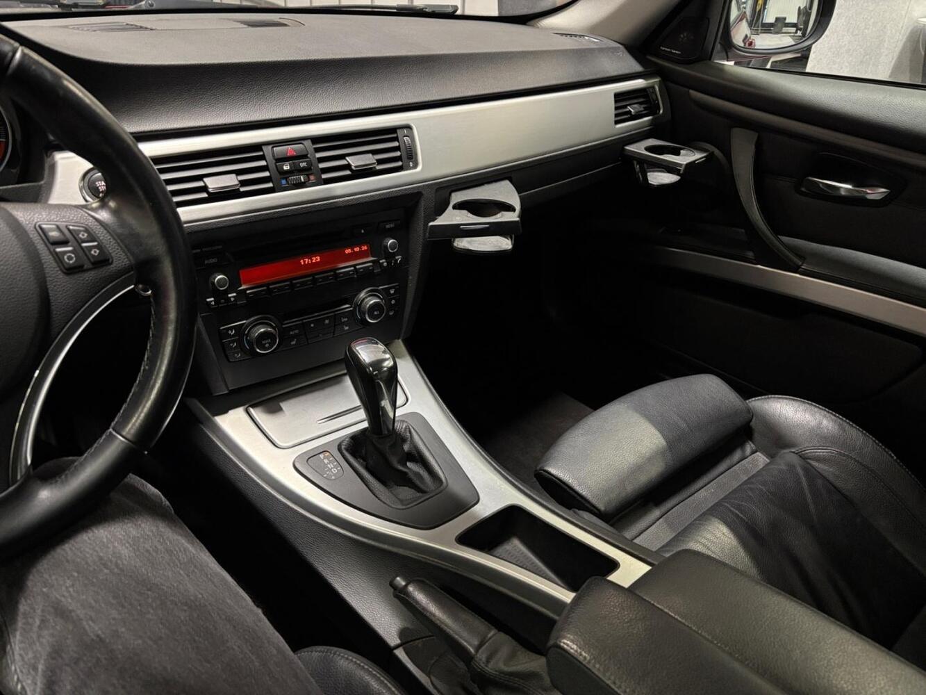 BMW 320 vaihtoauto