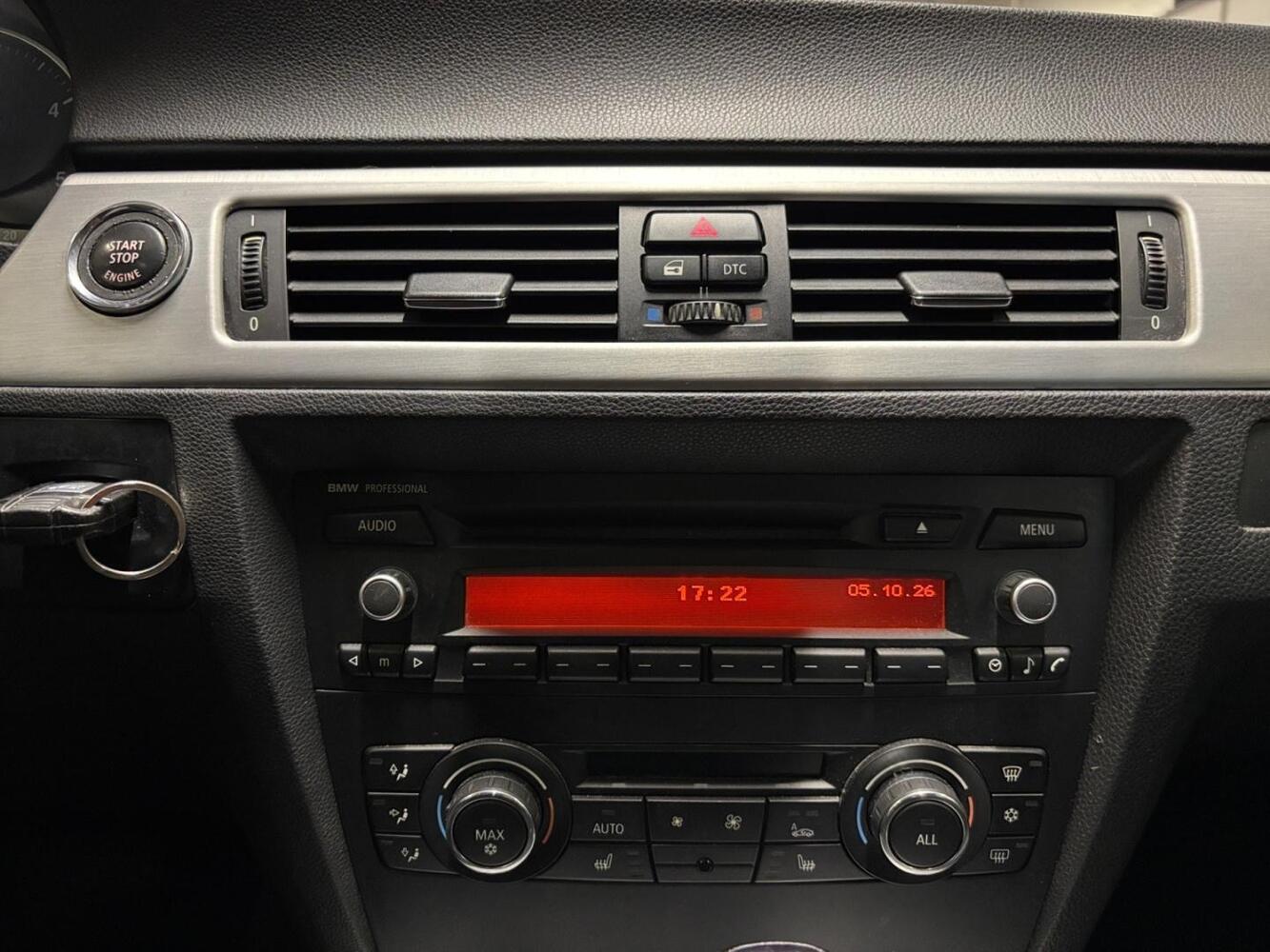 BMW 320 vaihtoauto