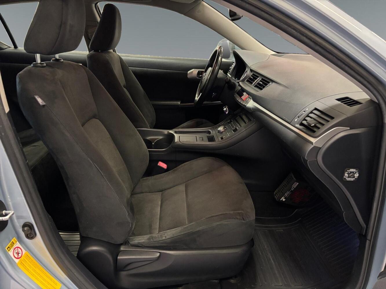 Lexus CT vaihtoauto