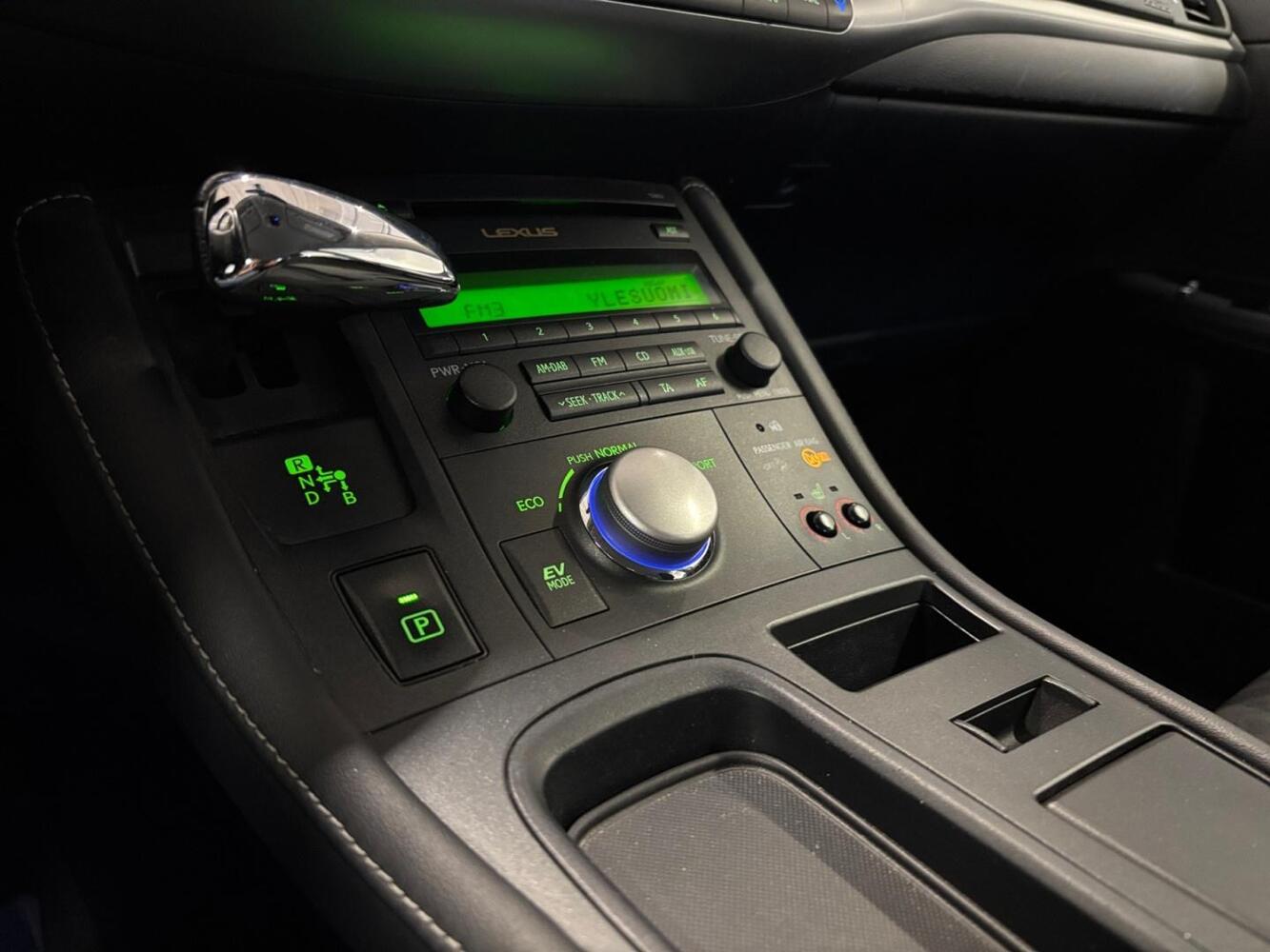 Lexus CT vaihtoauto