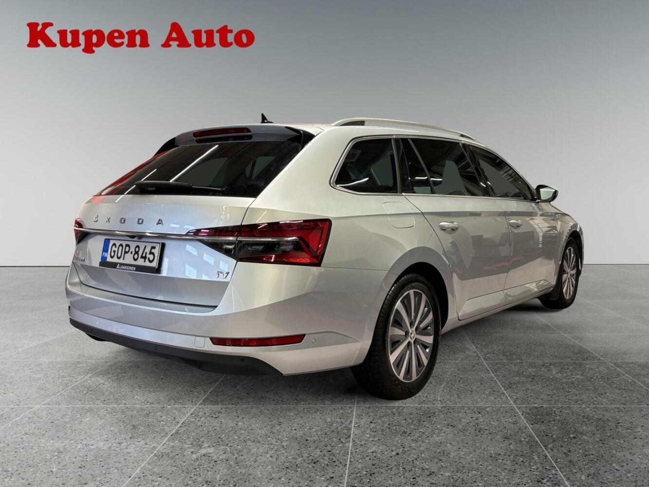 Skoda Superb vaihtoauto