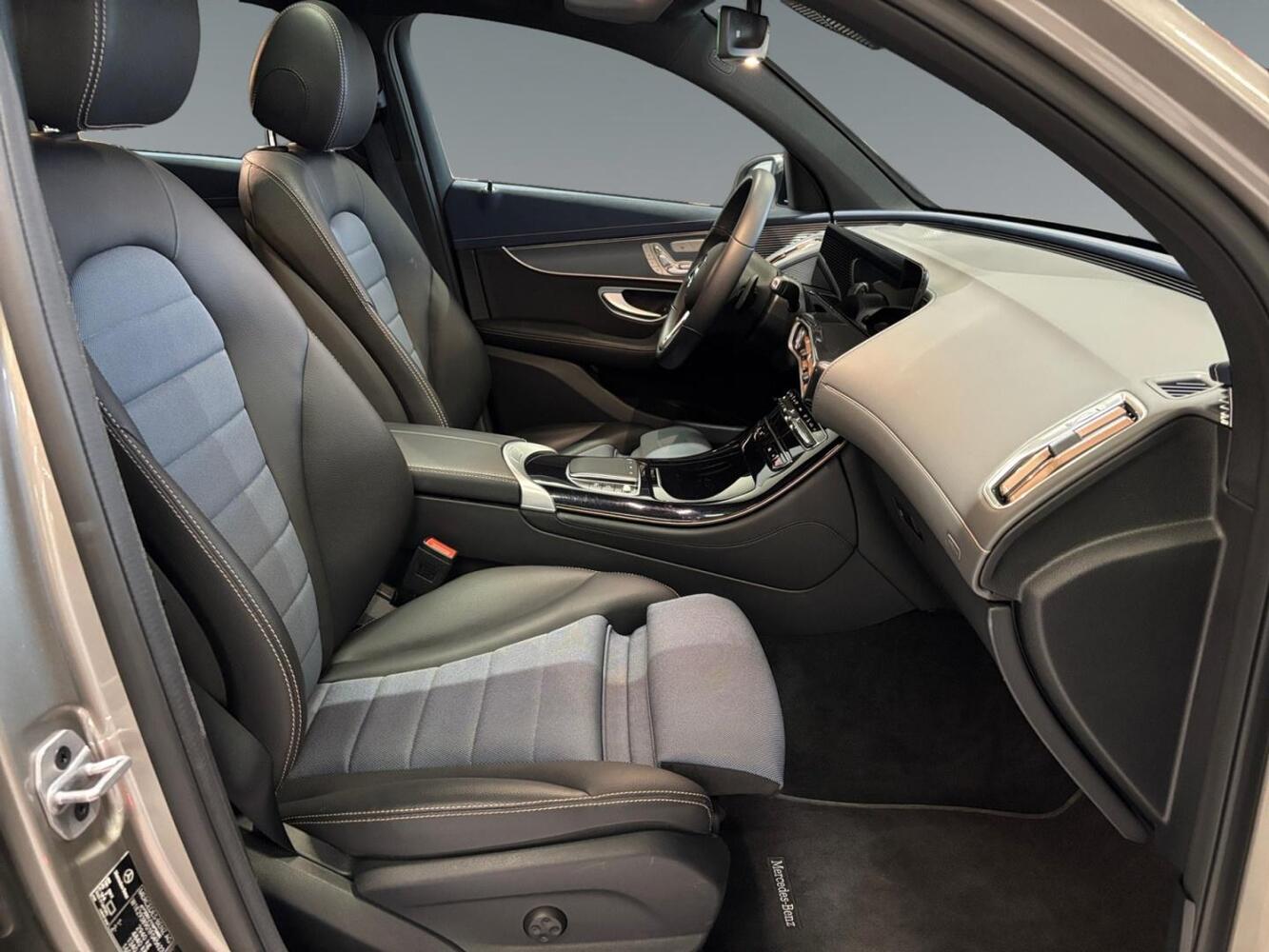 Mercedes-Benz EQC vaihtoauto
