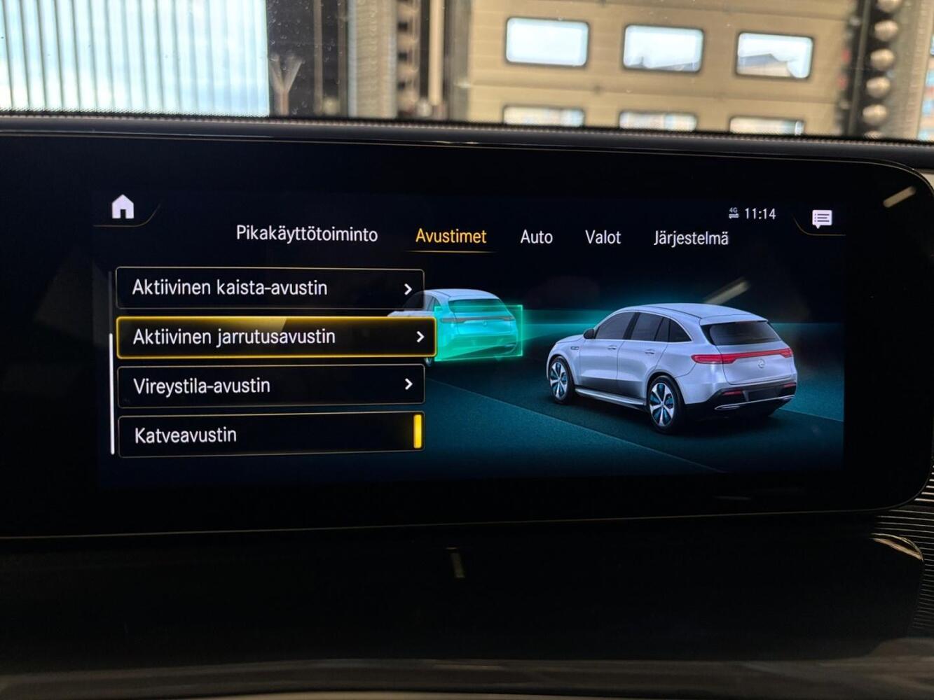 Mercedes-Benz EQC vaihtoauto
