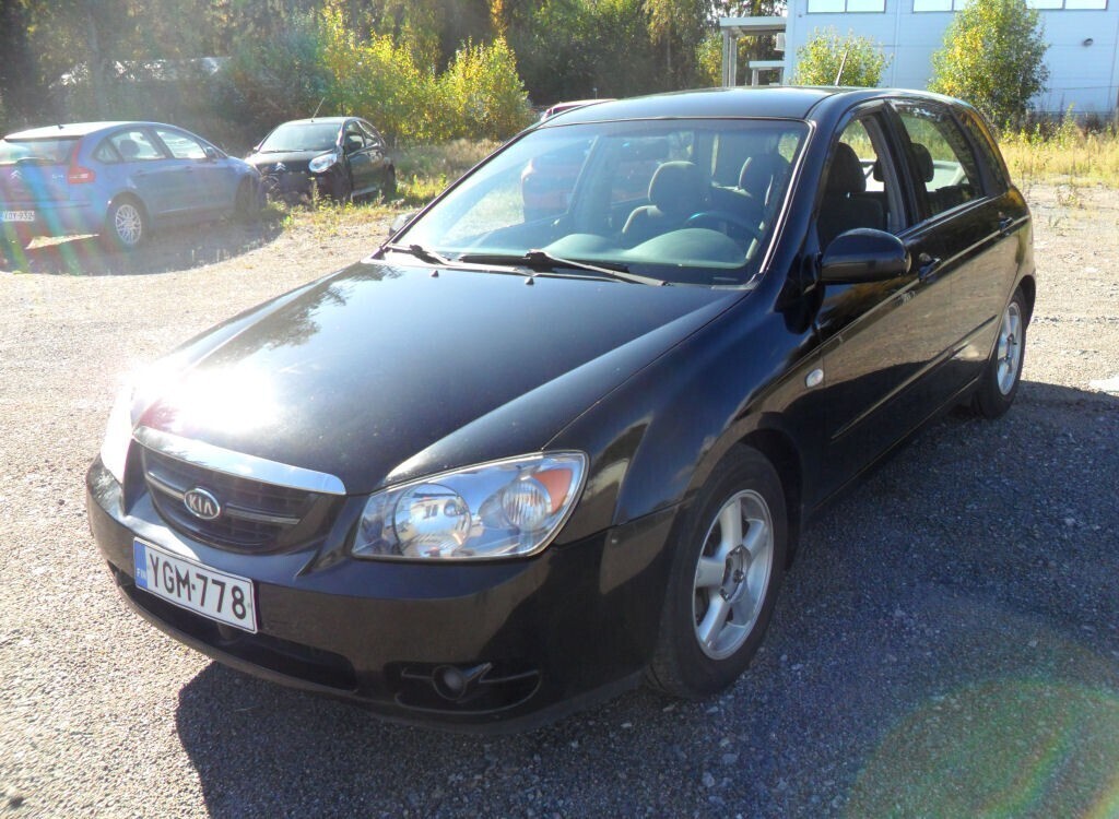 Kia Cerato vaihtoauto