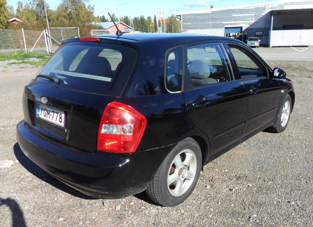 Kia Cerato vaihtoauto