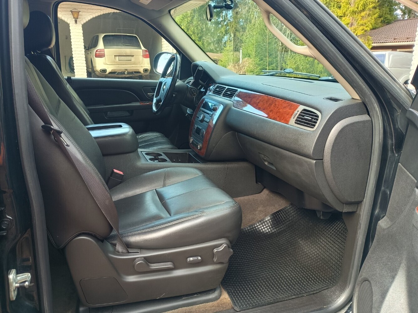 Chevrolet Suburban vaihtoauto