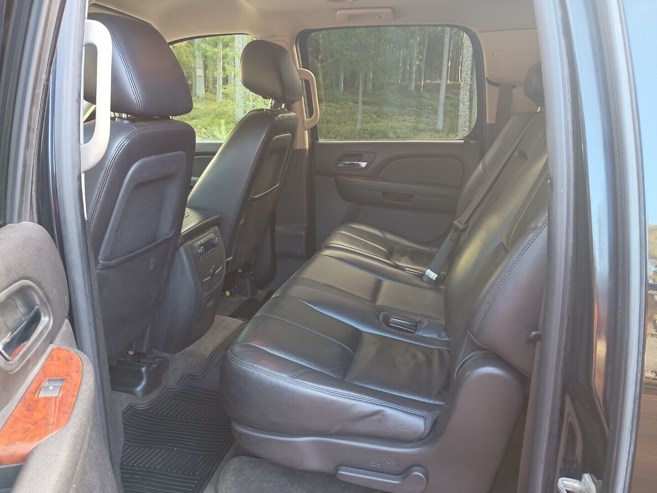 Chevrolet Suburban vaihtoauto