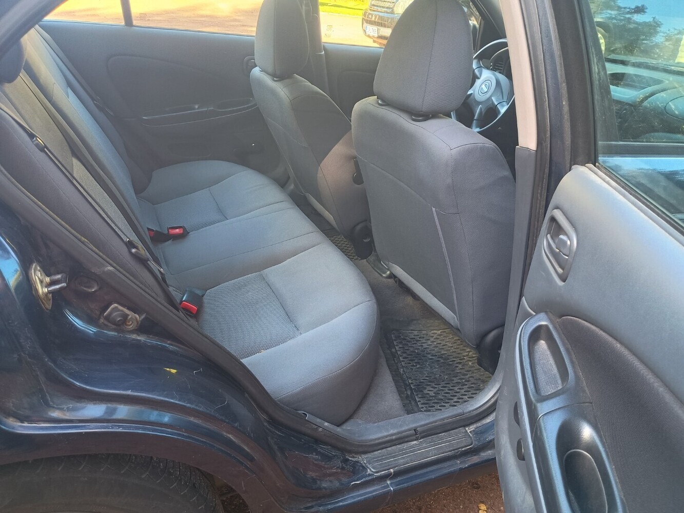 Nissan Almera vaihtoauto