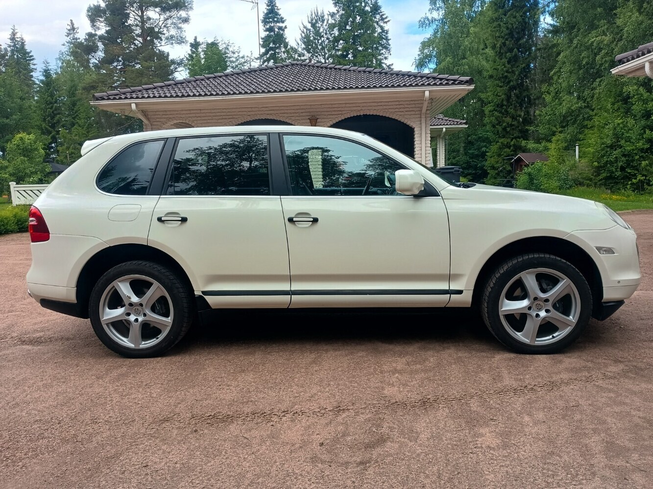 Porsche Cayenne vaihtoauto