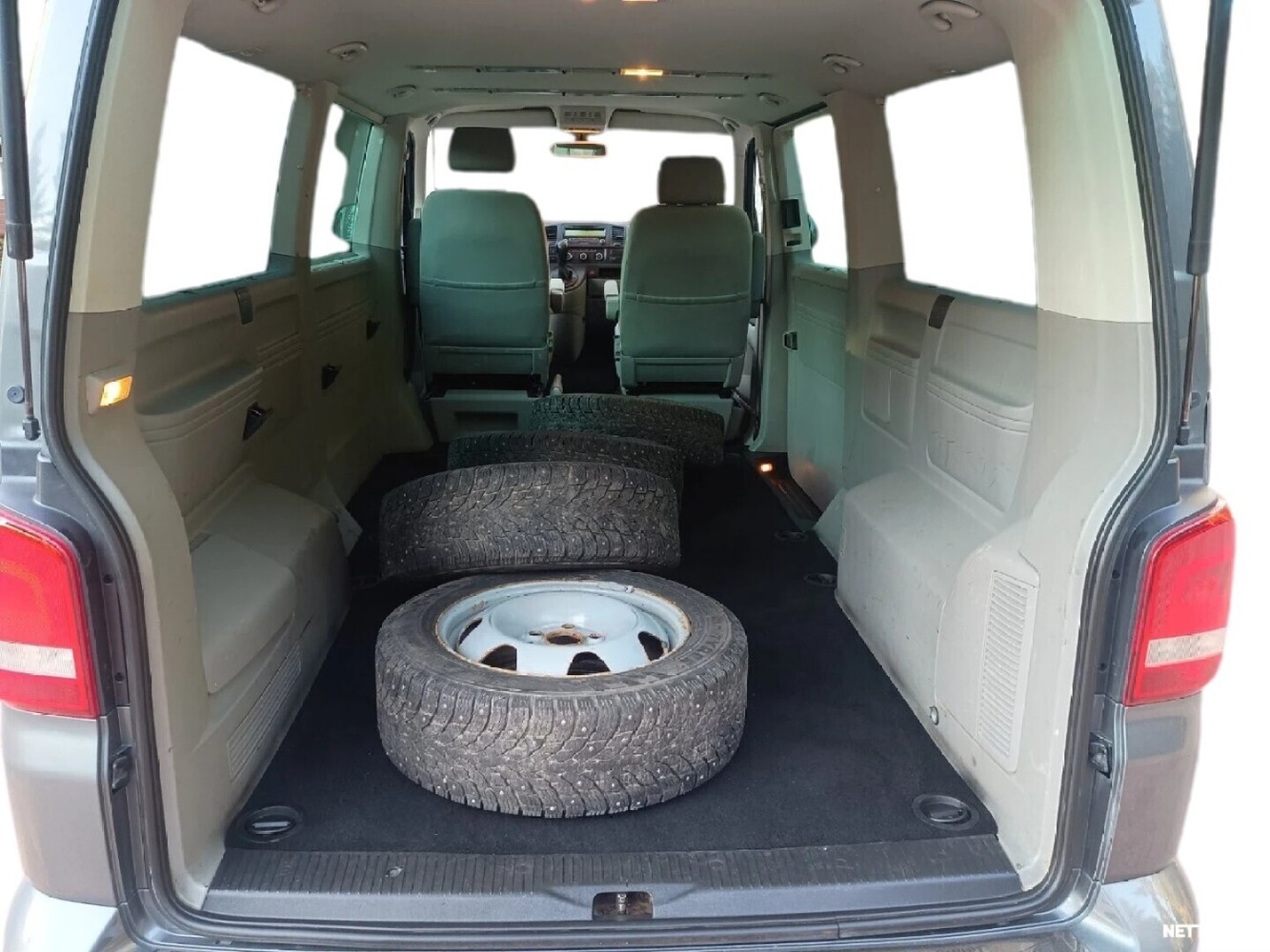 Volkswagen Transporter vaihtoauto