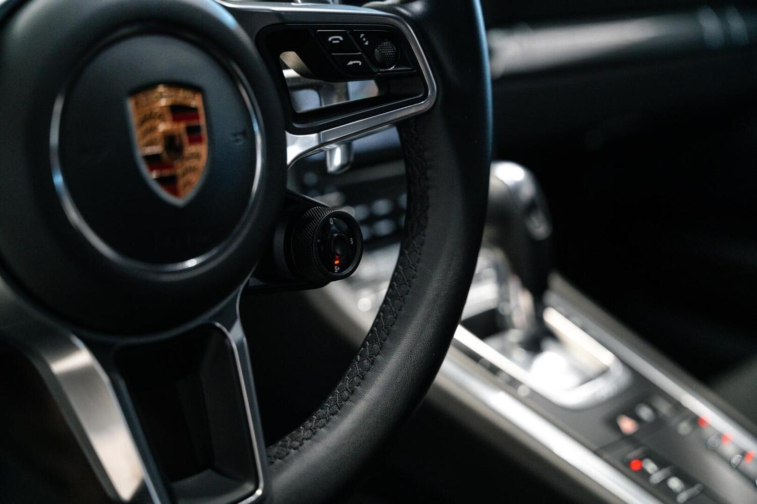 Porsche 911 vaihtoauto