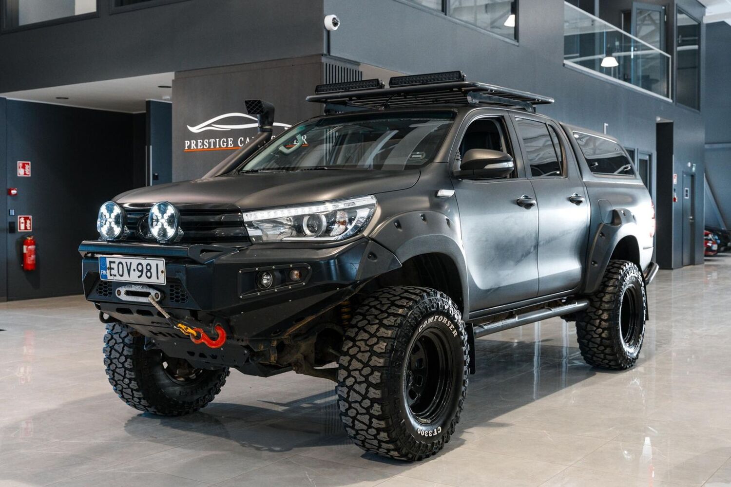Toyota Hilux vaihtoauto