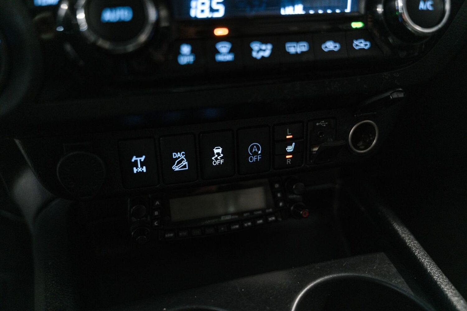 Toyota Hilux vaihtoauto