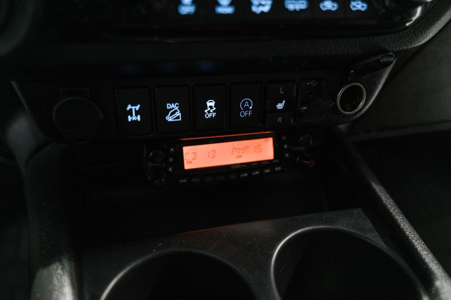 Toyota Hilux vaihtoauto