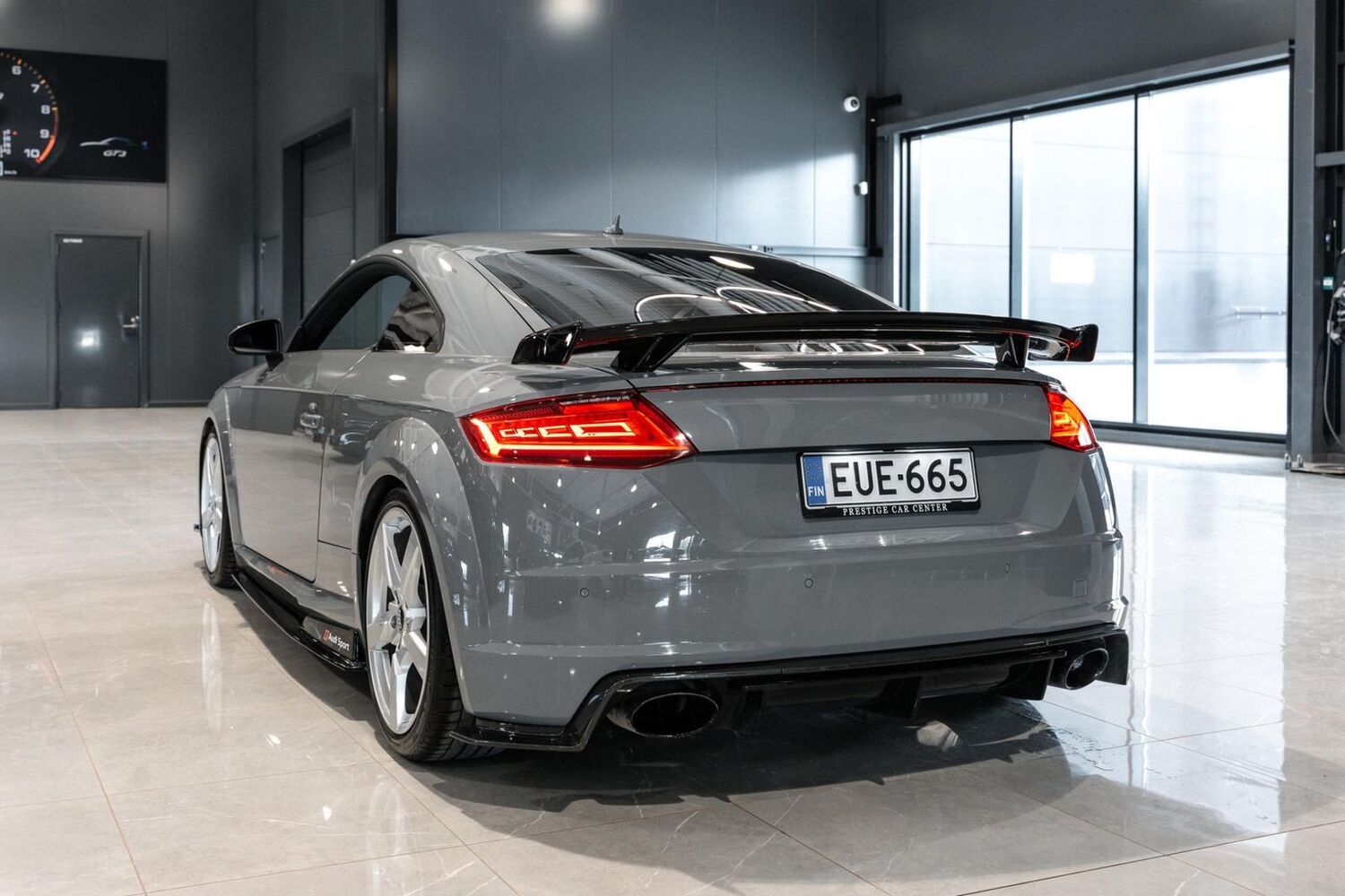 Audi TT RS vaihtoauto