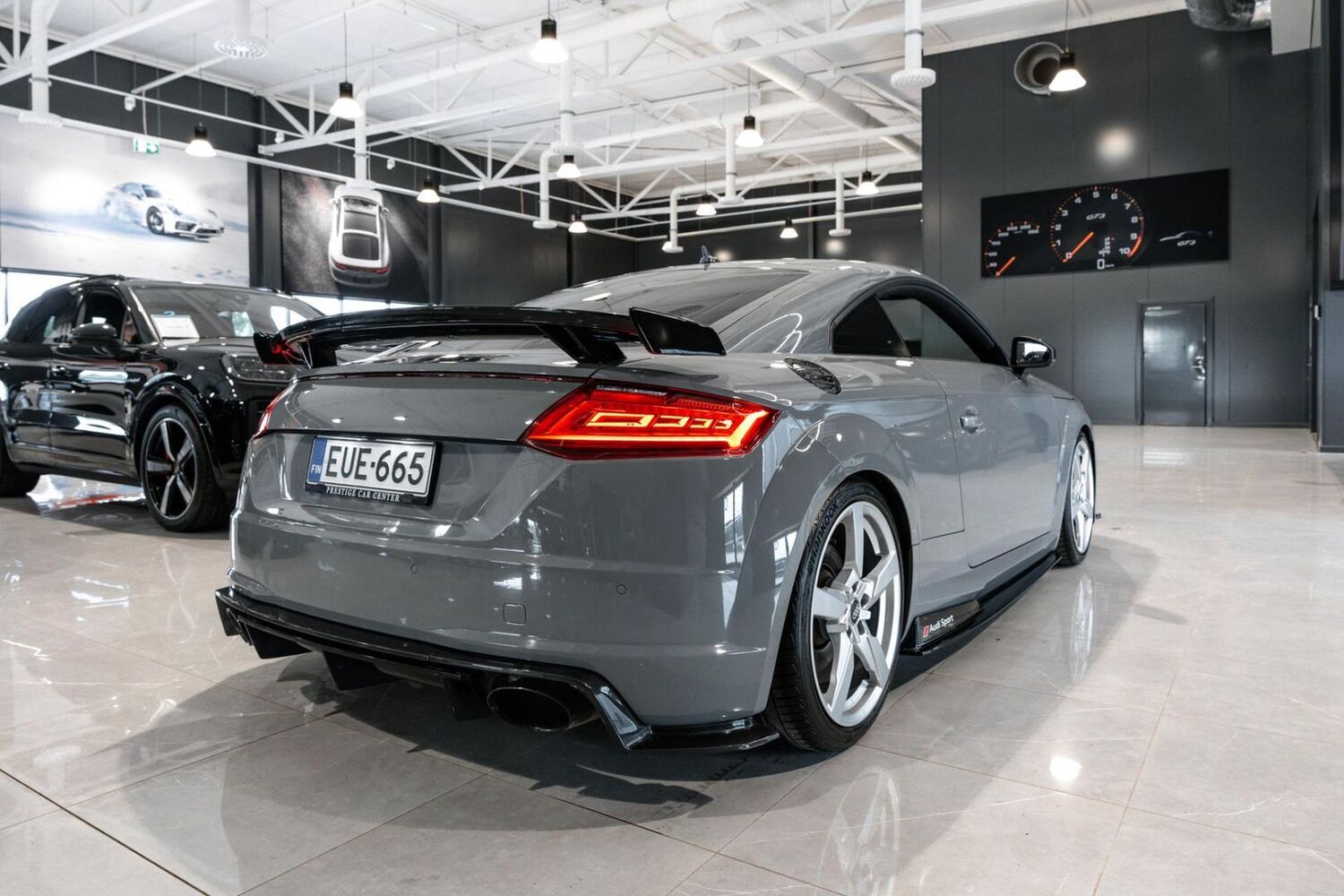 Audi TT RS vaihtoauto