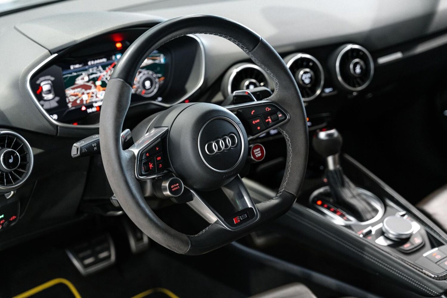 Audi TT RS vaihtoauto