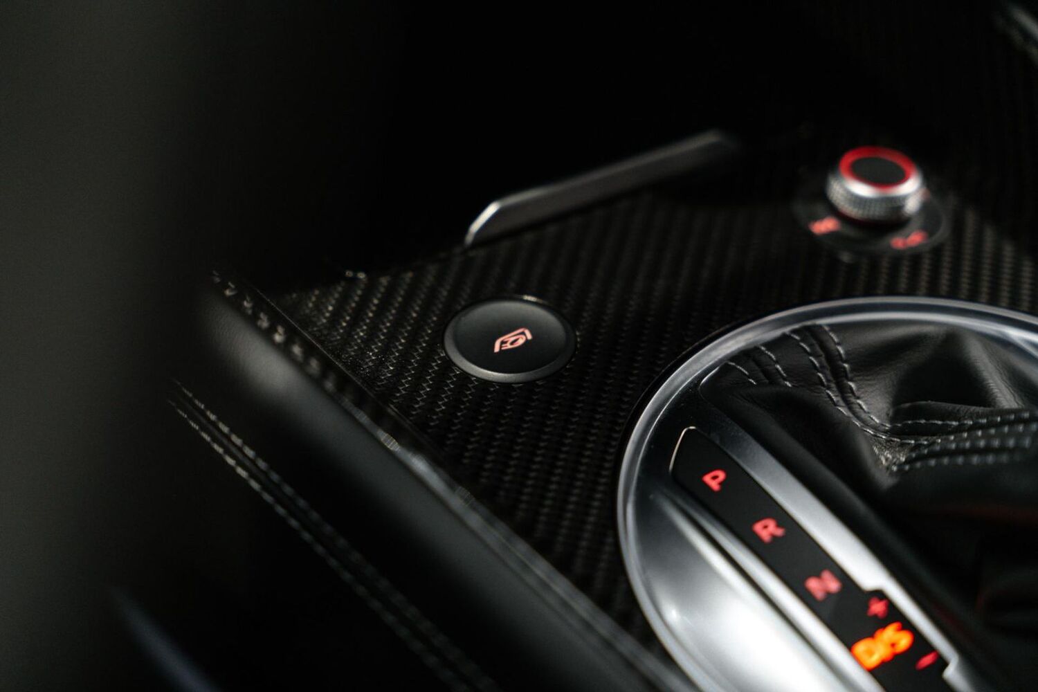 Audi TT RS vaihtoauto