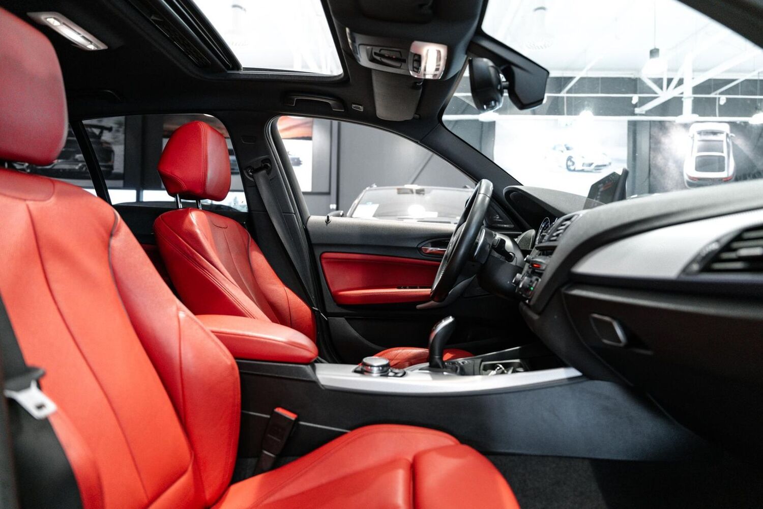 BMW M135i vaihtoauto