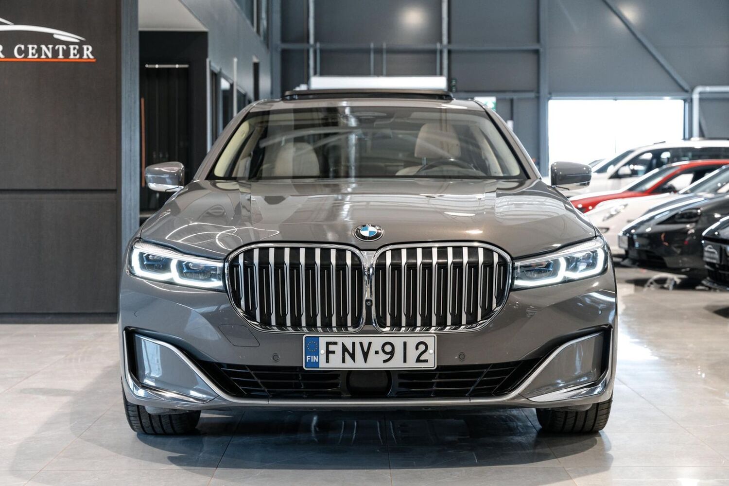 BMW 745 vaihtoauto