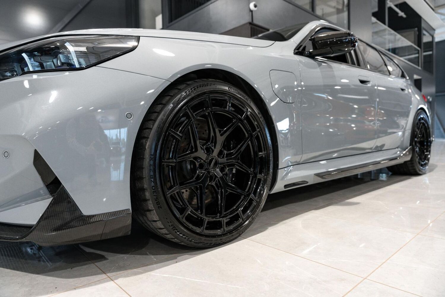 BMW M5 vaihtoauto