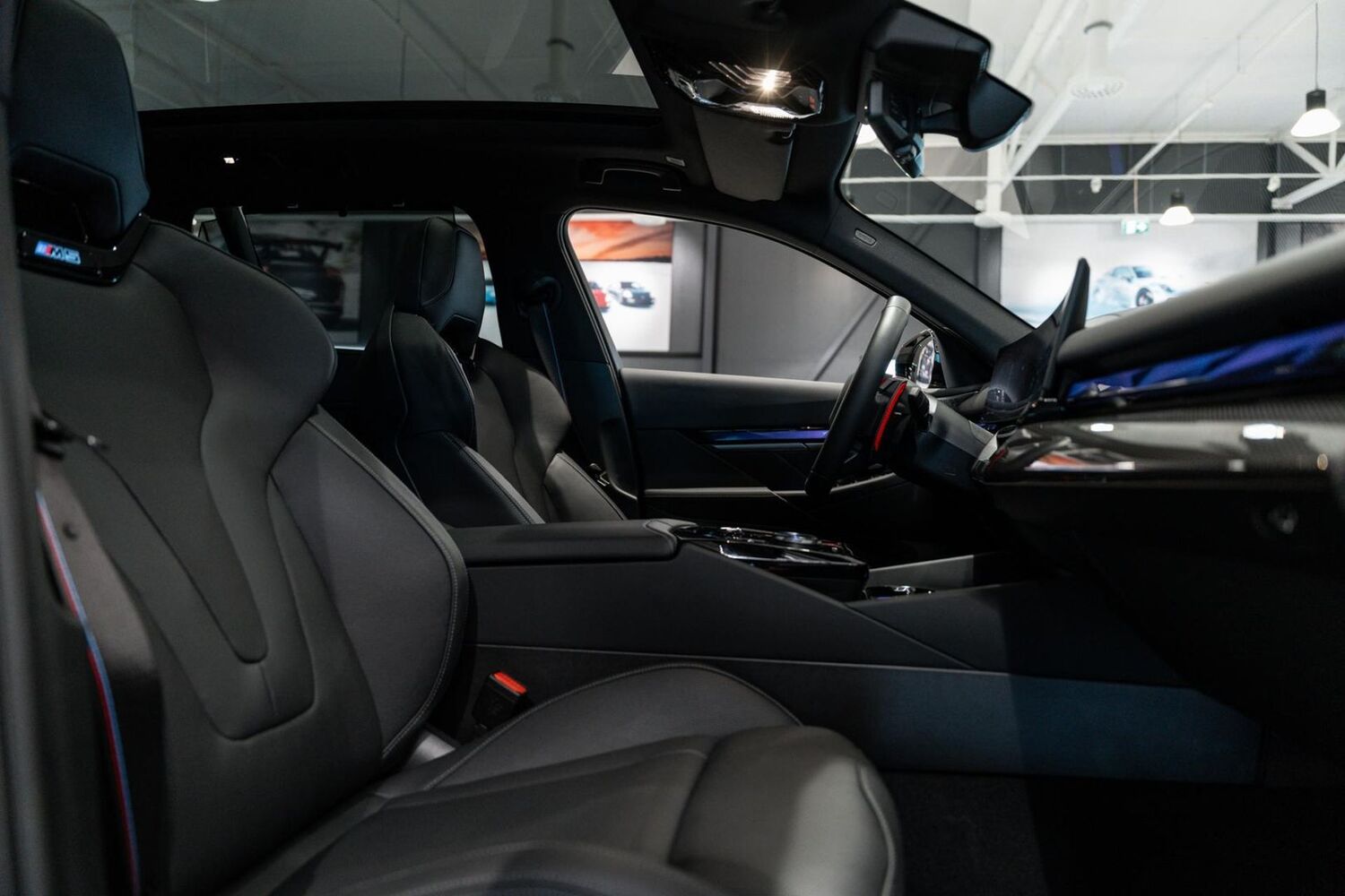 BMW M5 vaihtoauto