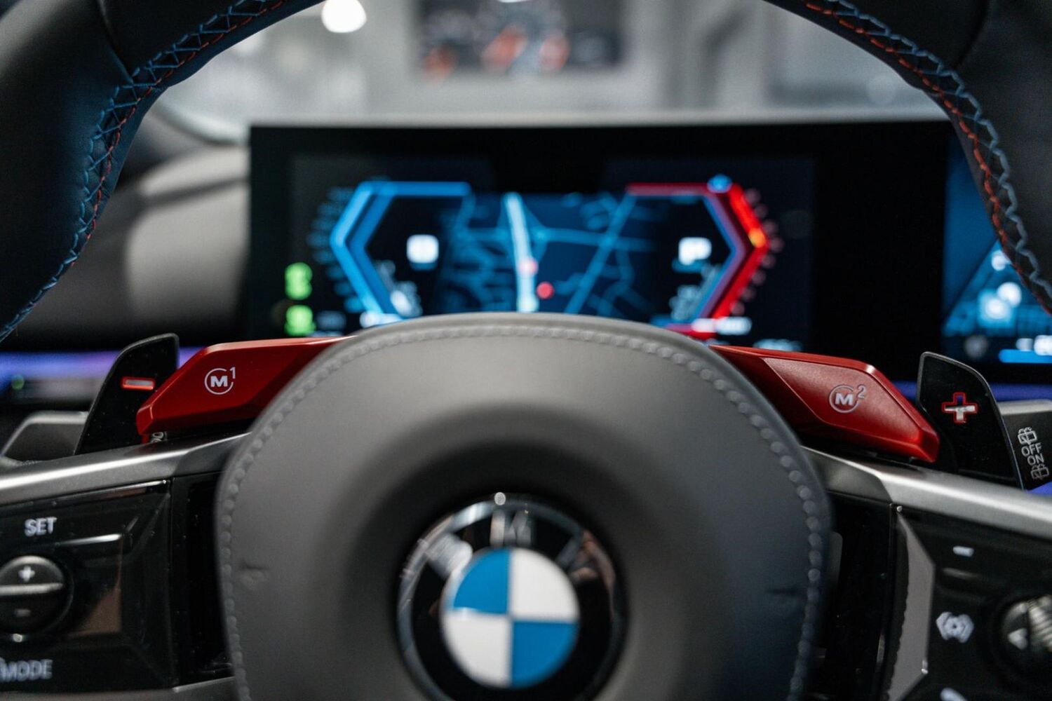 BMW M5 vaihtoauto