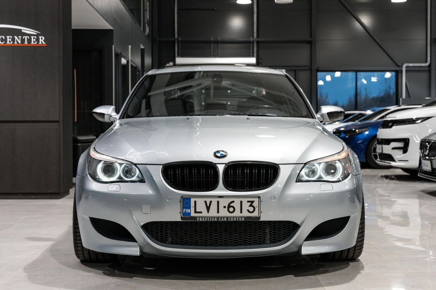 BMW M5 vaihtoauto