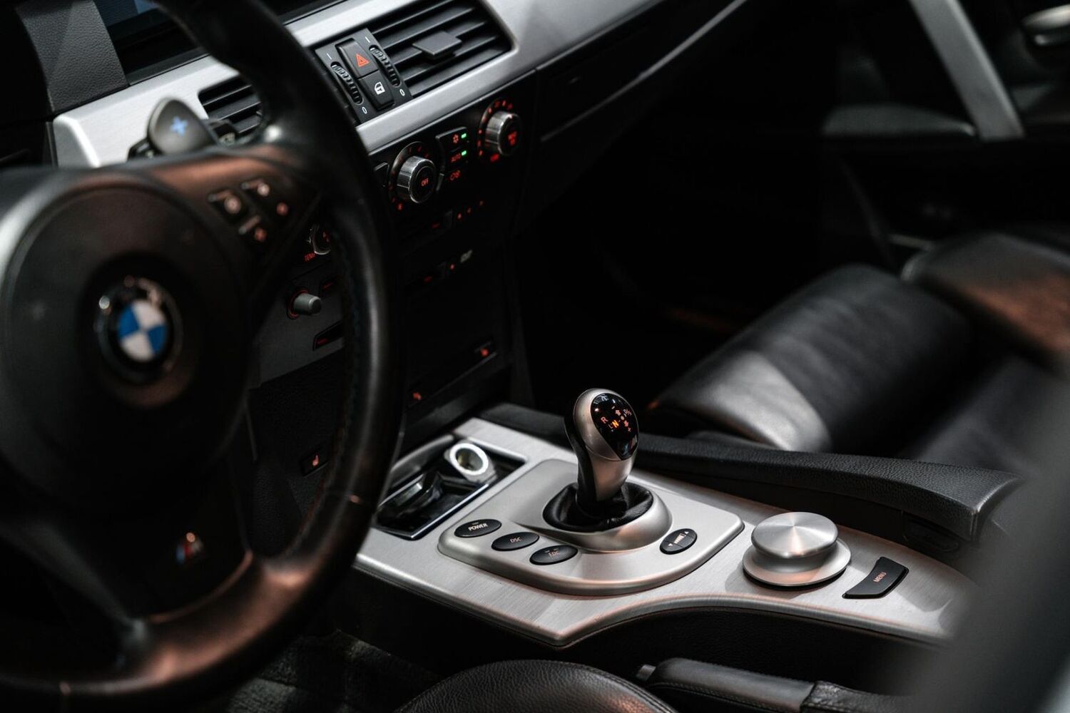 BMW M5 vaihtoauto