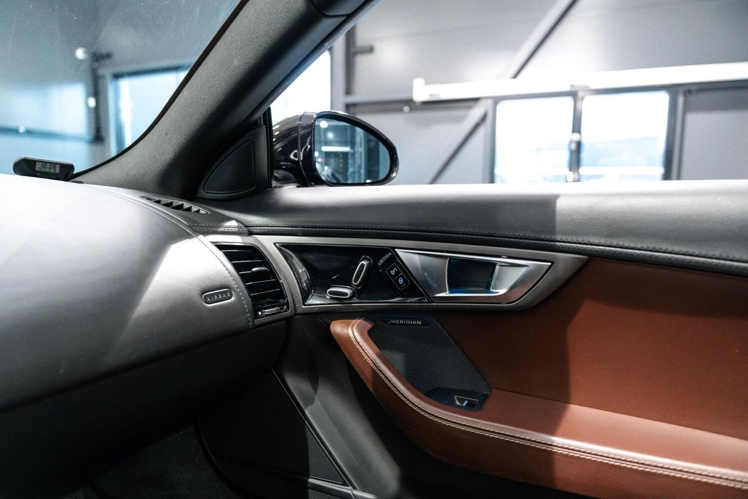 Jaguar F-Type vaihtoauto