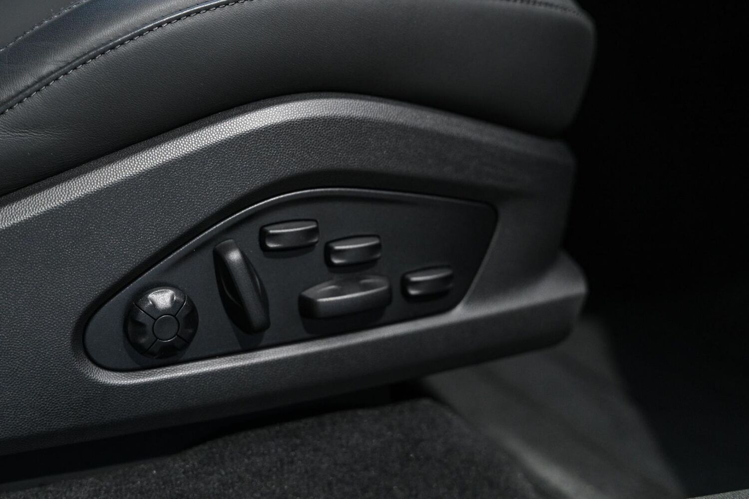 Porsche Macan vaihtoauto