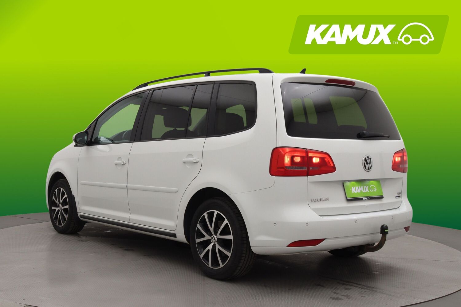 Volkswagen Touran vaihtoauto