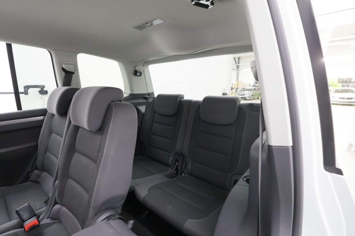 Volkswagen Touran vaihtoauto