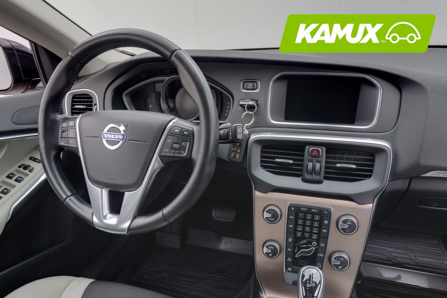 Volvo V40 Cross Country vaihtoauto