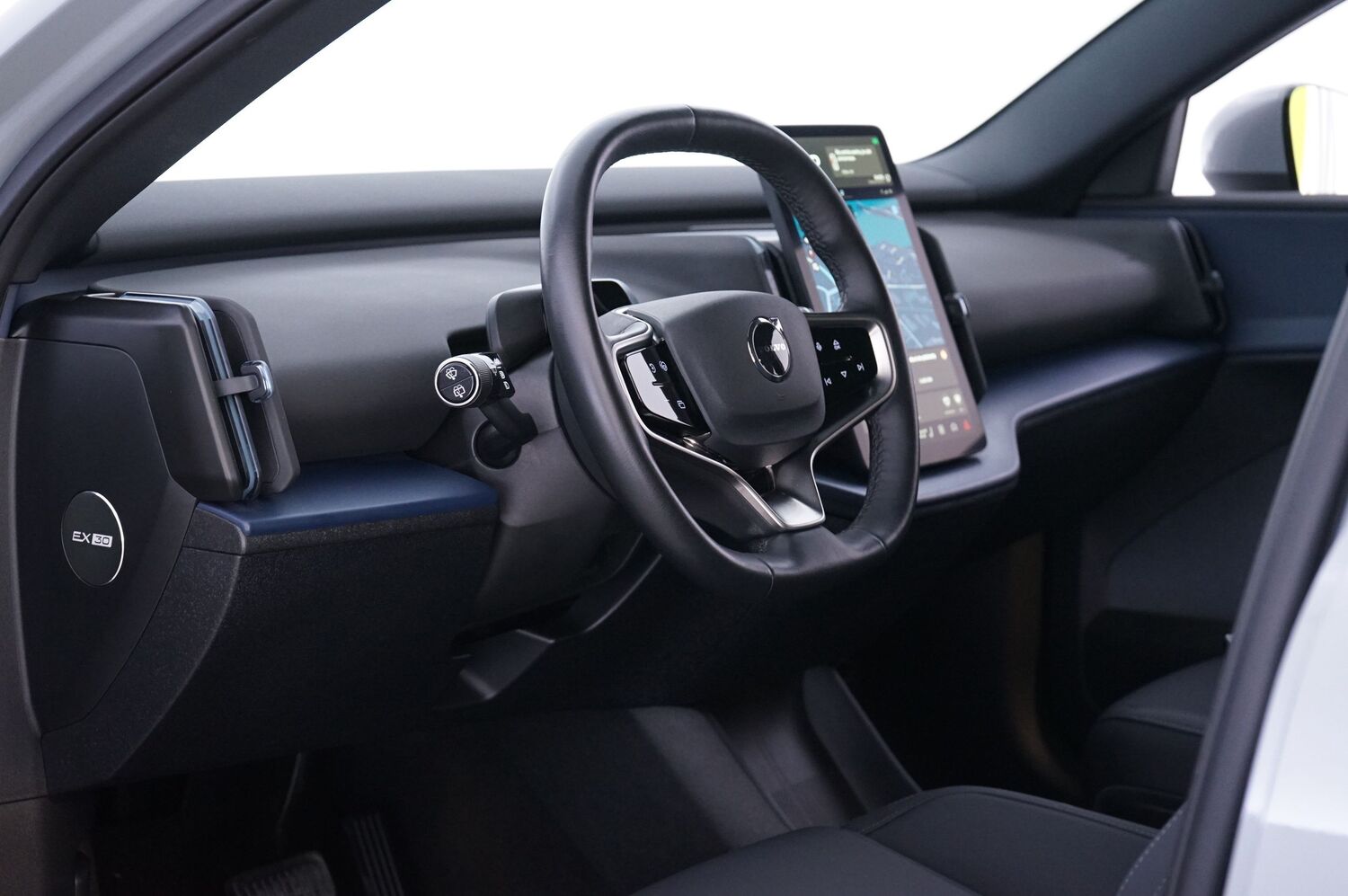 Volvo EX30 vaihtoauto