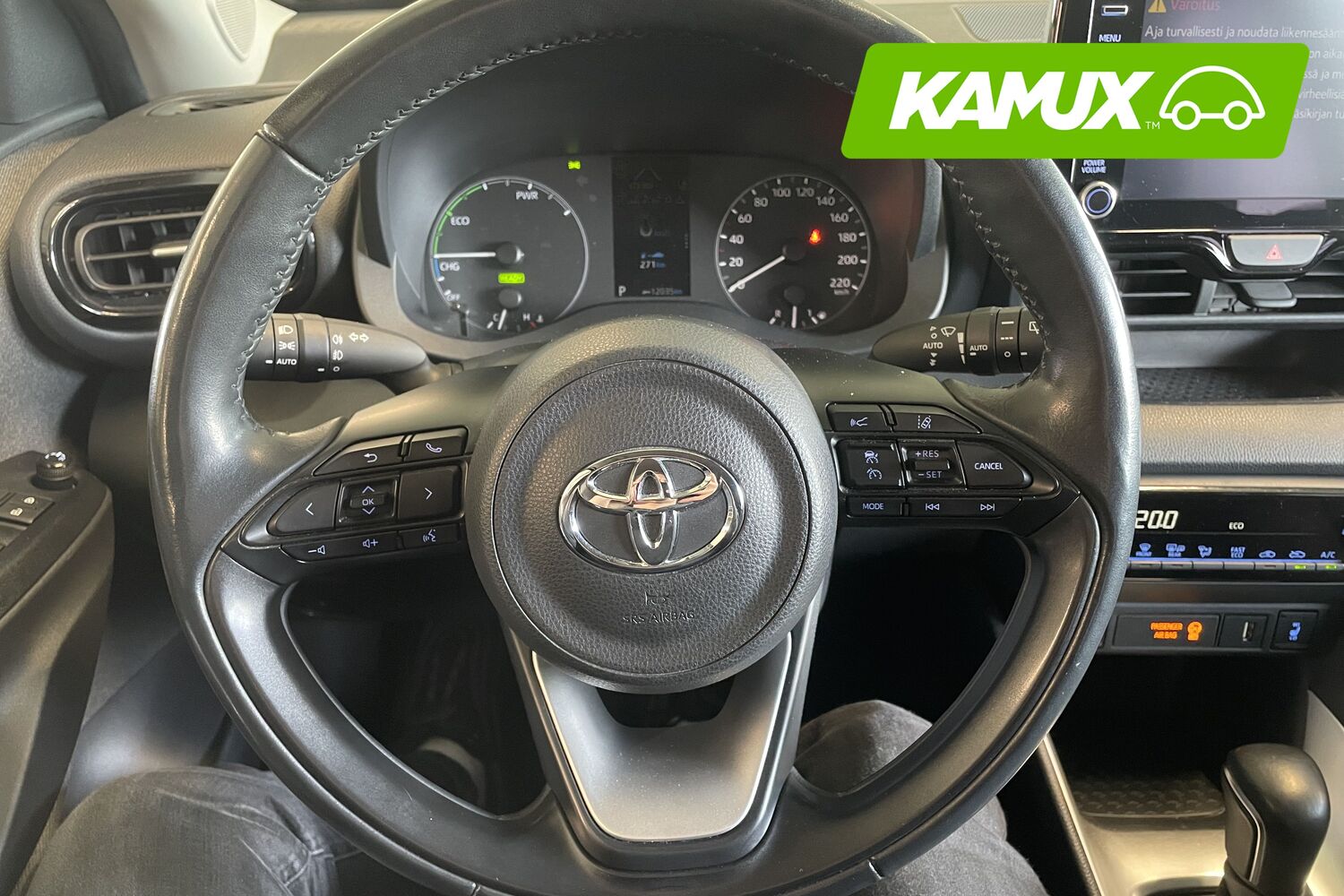 Toyota Yaris vaihtoauto