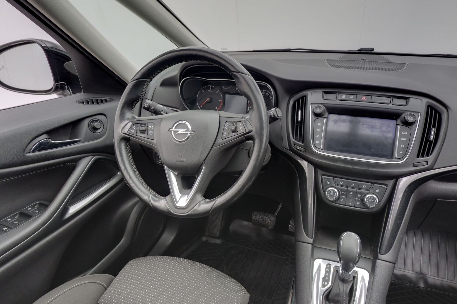 Opel Zafira vaihtoauto