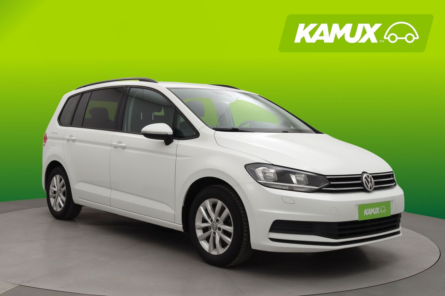 Volkswagen Touran vaihtoauto