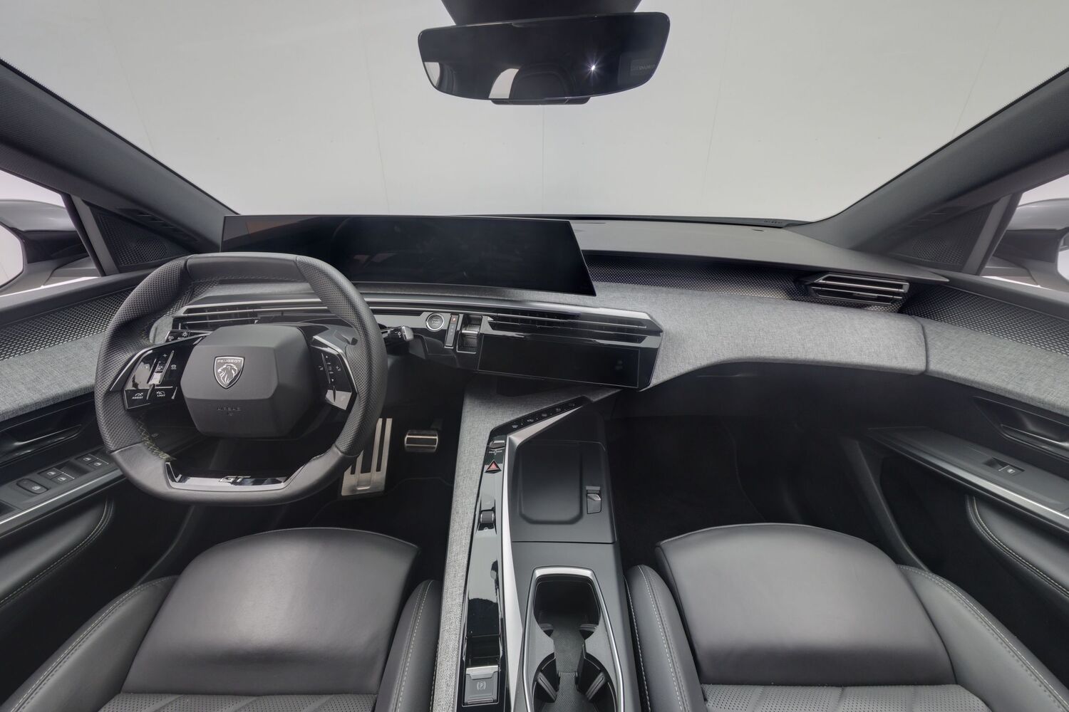 Peugeot E-3008 vaihtoauto