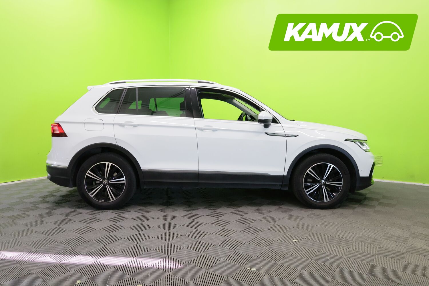 Volkswagen Tiguan vaihtoauto