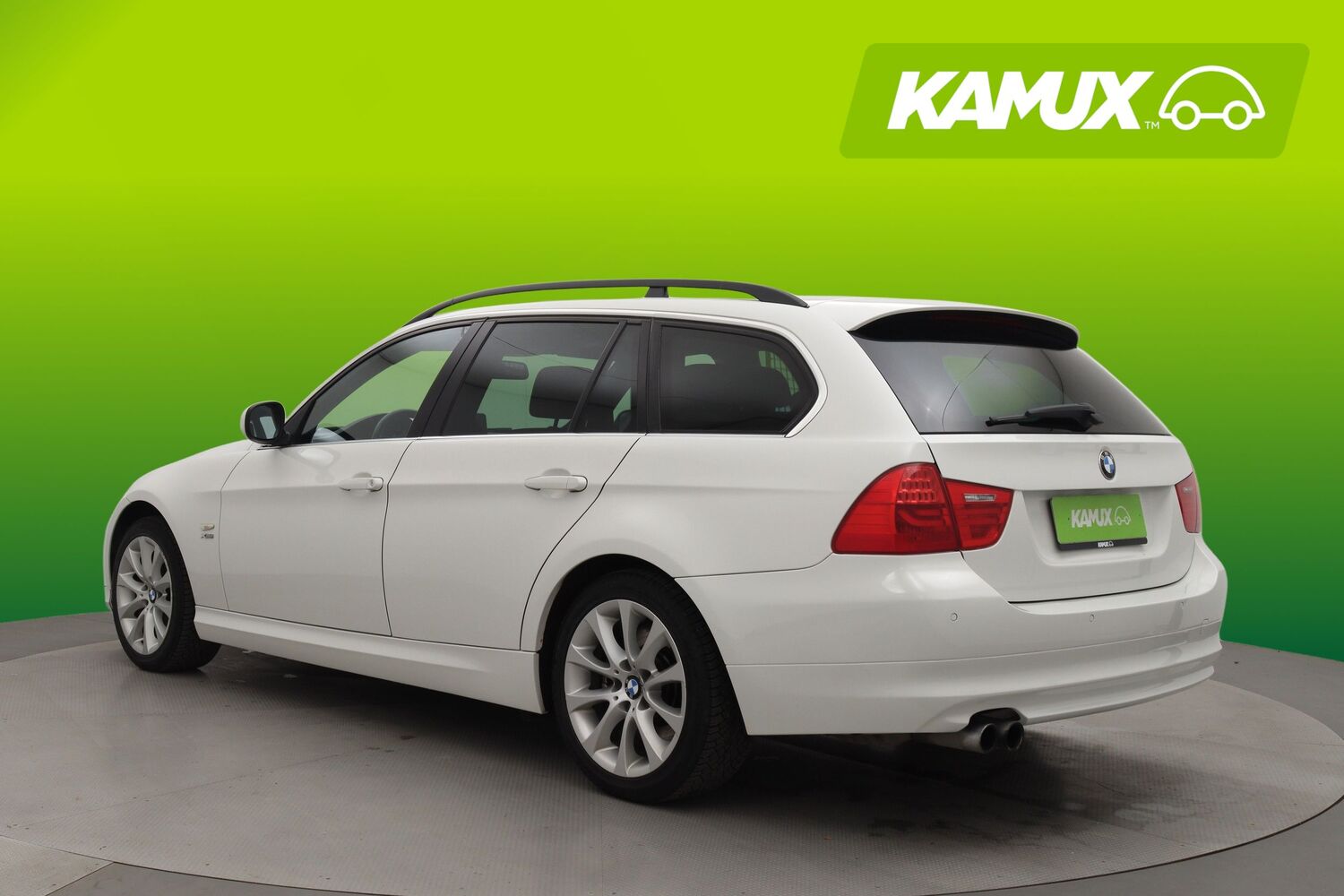 BMW 330 vaihtoauto