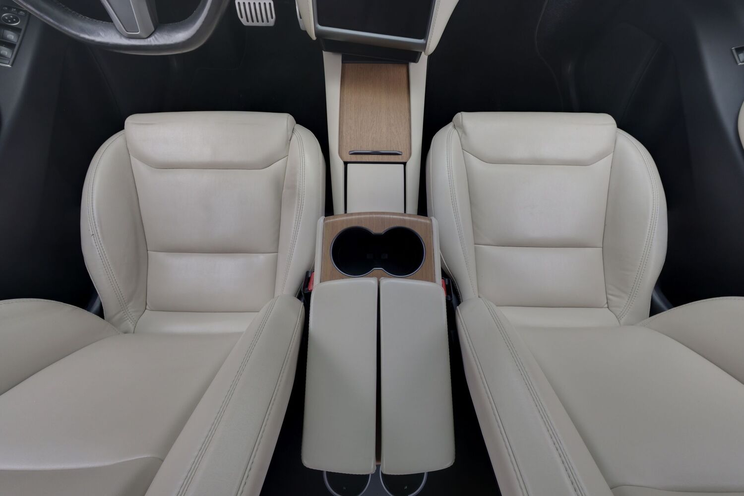 Tesla Model X vaihtoauto
