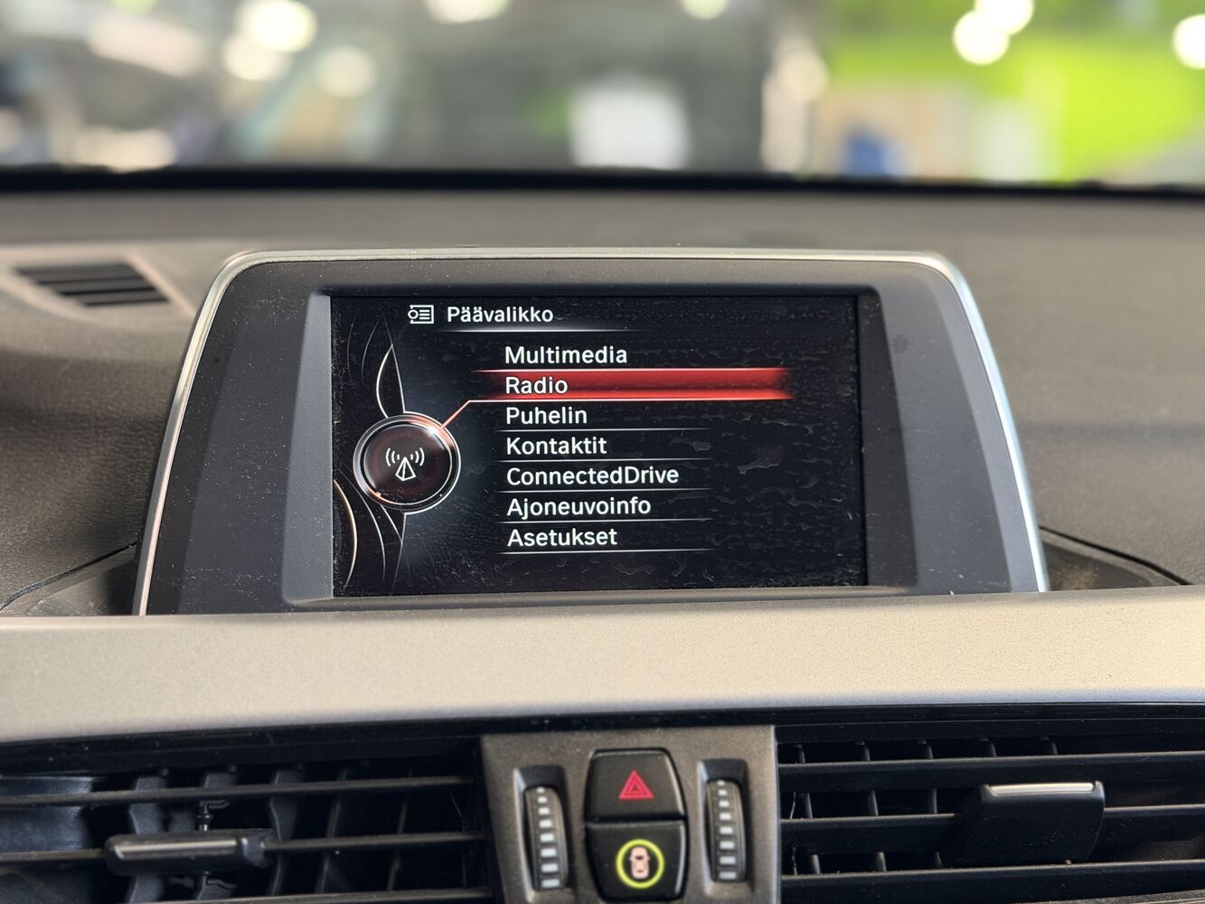 BMW X1 vaihtoauto