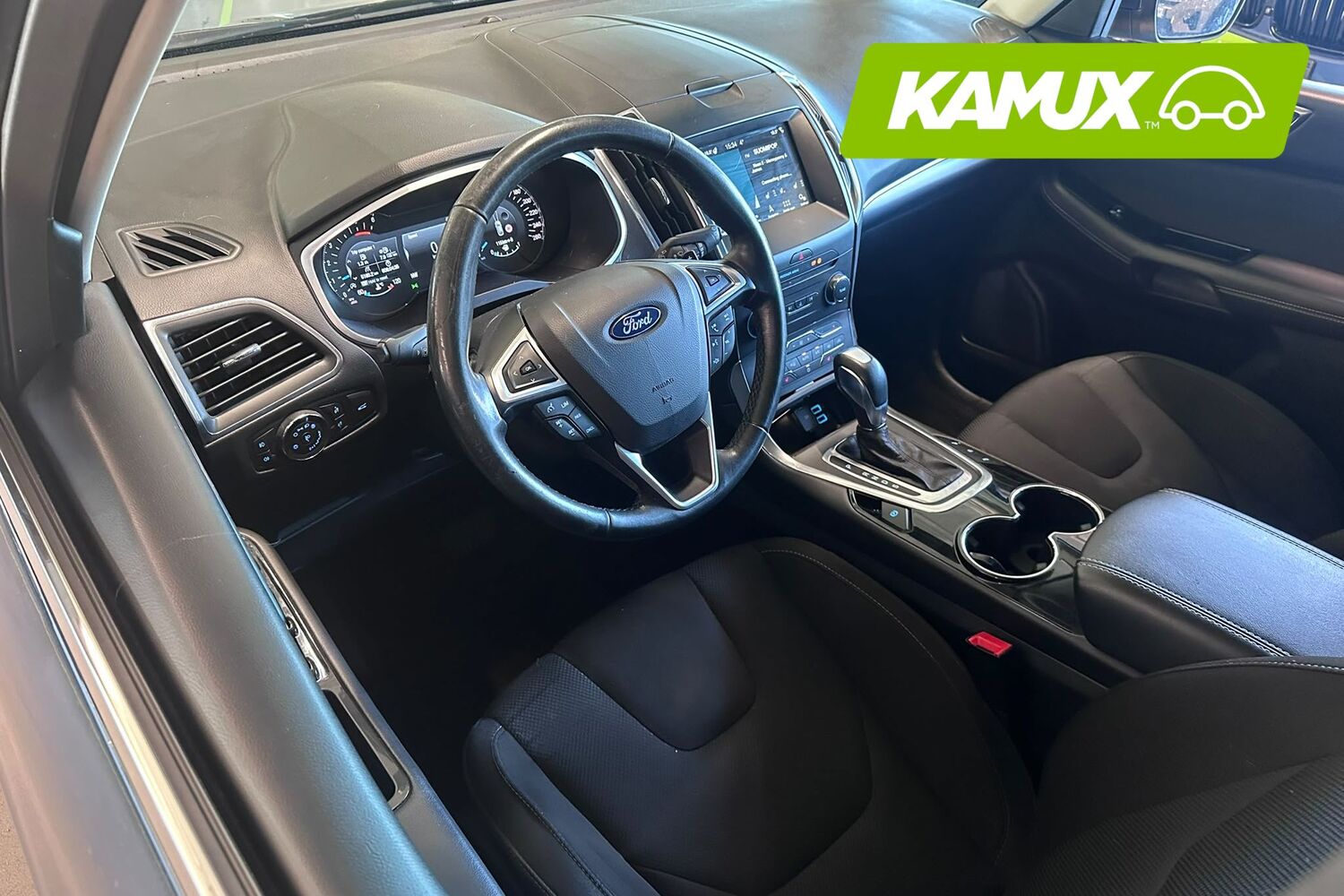 Ford S-MAX vaihtoauto