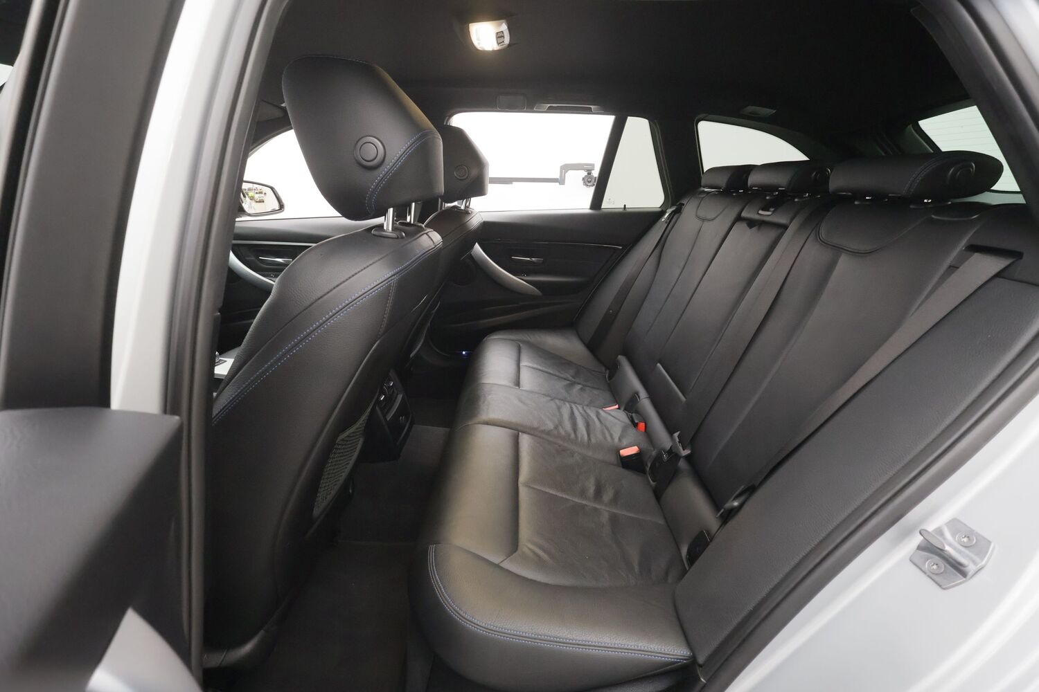 BMW 320 vaihtoauto