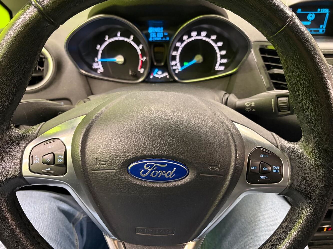 Ford Fiesta vaihtoauto