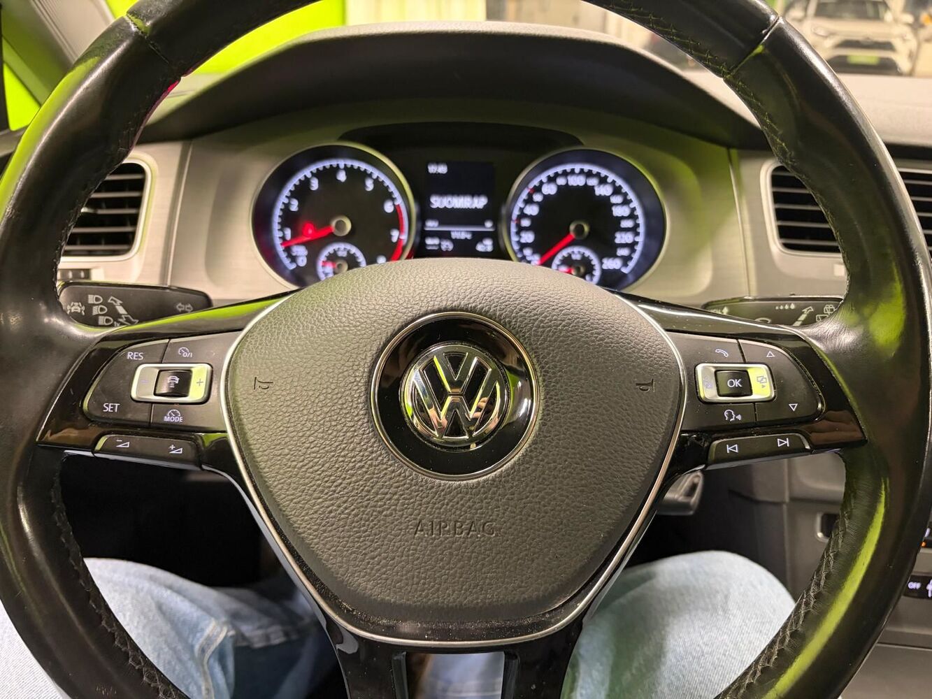 Volkswagen Golf vaihtoauto