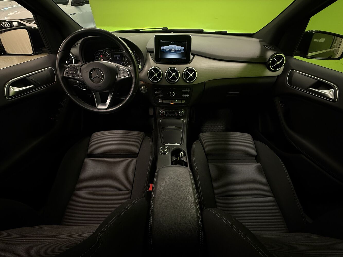 Mercedes-Benz B vaihtoauto