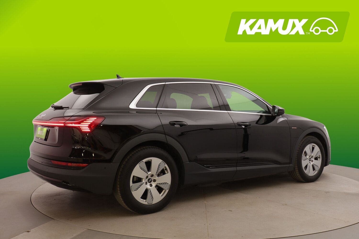 Audi e-tron vaihtoauto